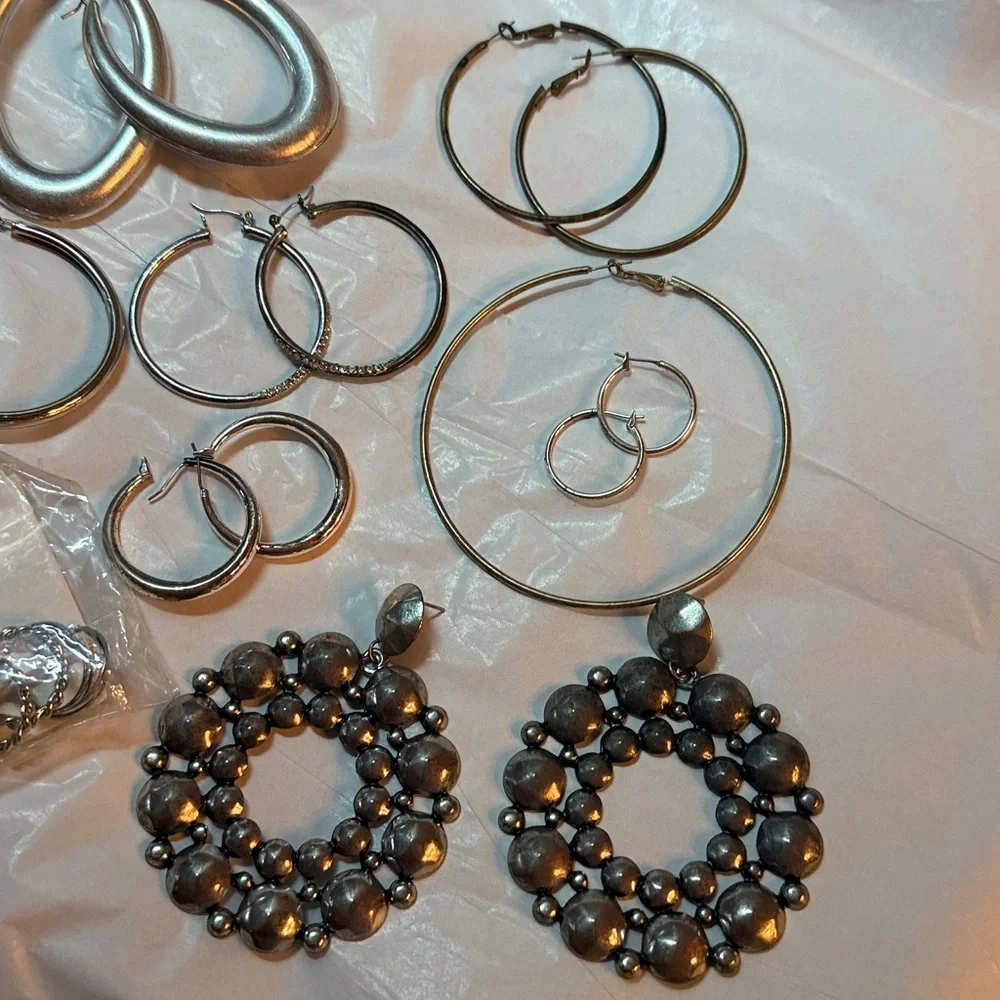Lot of silver earring